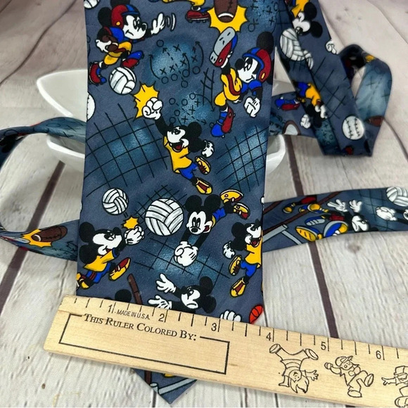 Disney mickey mouse sports tie preppy office business - Picture 3 of 4
